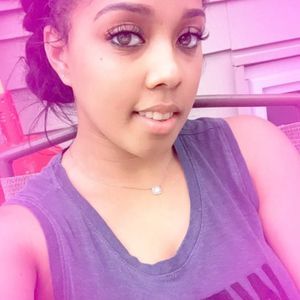 Meet your Posher, Jonelle